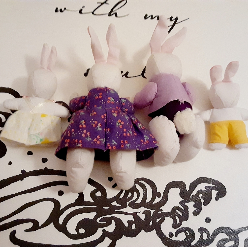 Cute Mushroom House with Bunny Dolls - Picture 6 of 6